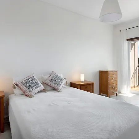 Apartment Cantinho Da Sara IV *